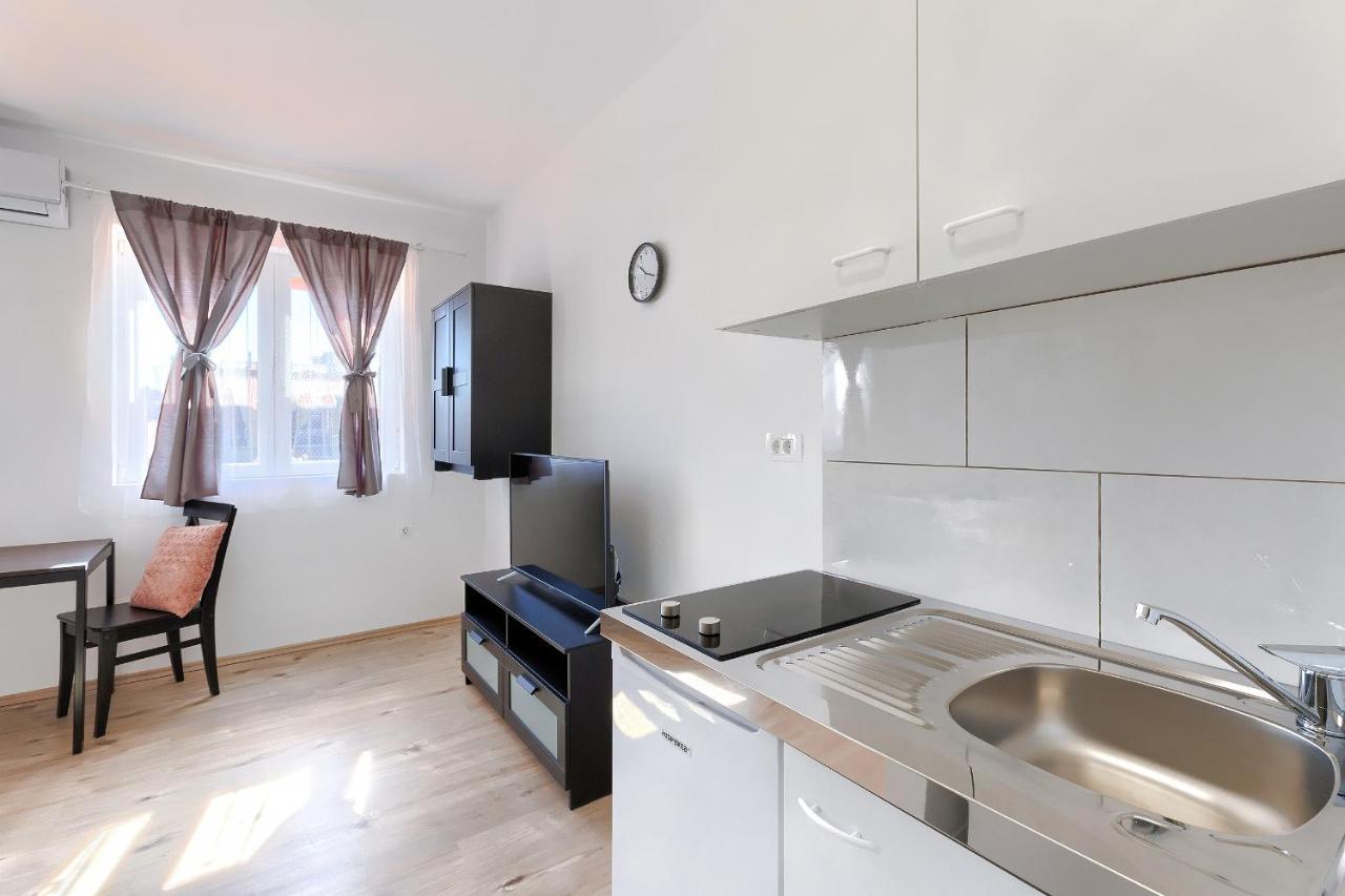 Hostel Monte Zaro Pula